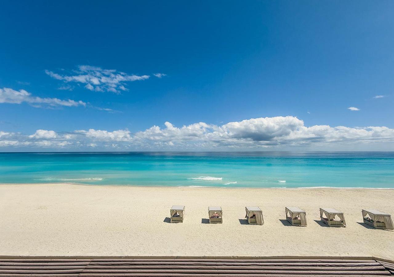Grand Park Royal Cancun (Adults Only) Экстерьер фото Beach at the Atlantis Paradise Island
